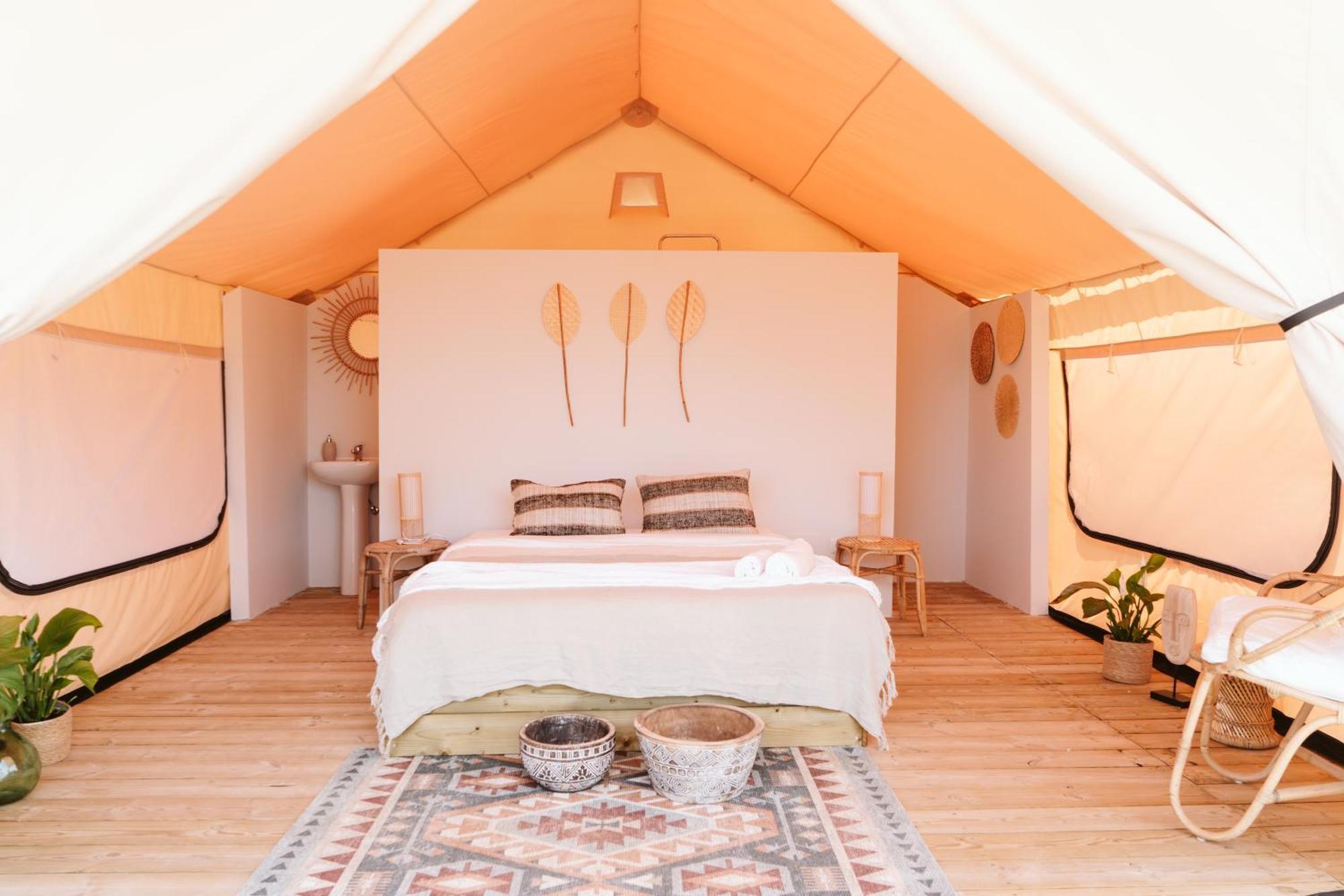 Dreamsea Surf Guest House Gouveia  Luaran gambar