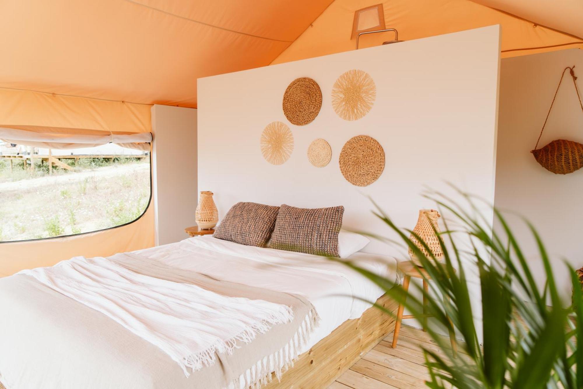Dreamsea Surf Guest House Gouveia  Luaran gambar