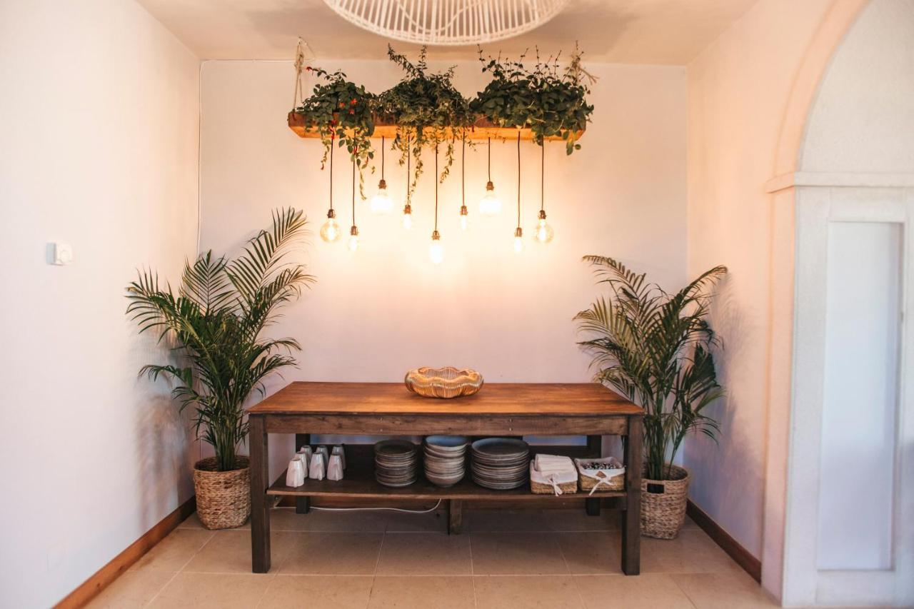 Dreamsea Surf Guest House Gouveia  Luaran gambar